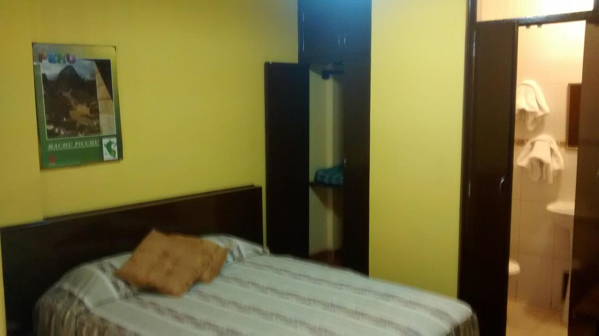 Hostal Iquique Lima Szoba fotó